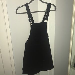 NWT Forever 21 Black Overall Dress with Pockets